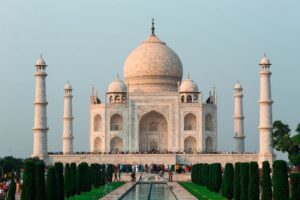 Travel Guide to India - Agra
